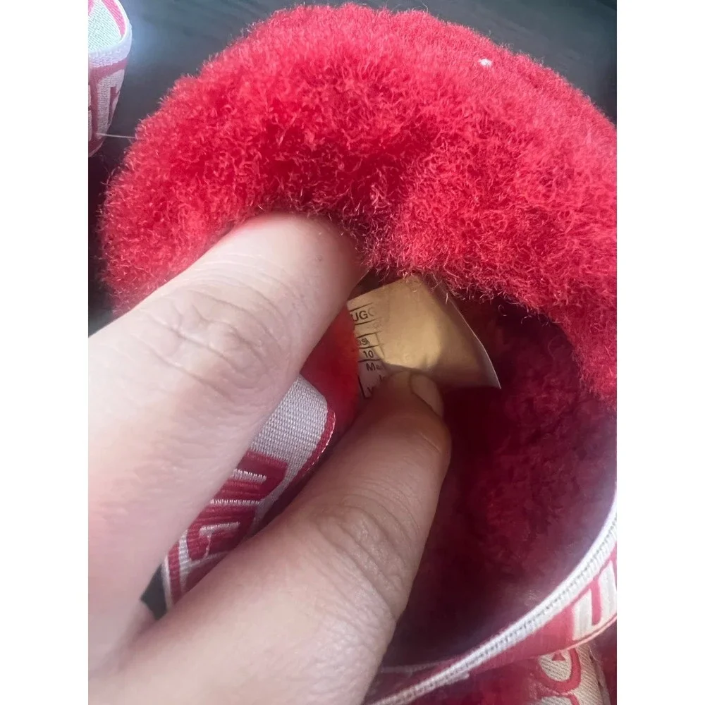 Ugg Fluff Yeah Slippers Set of 2 Size 10